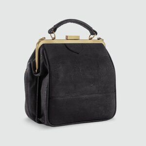 ✰ black laflore paris bebebark purse with chain strap ✰